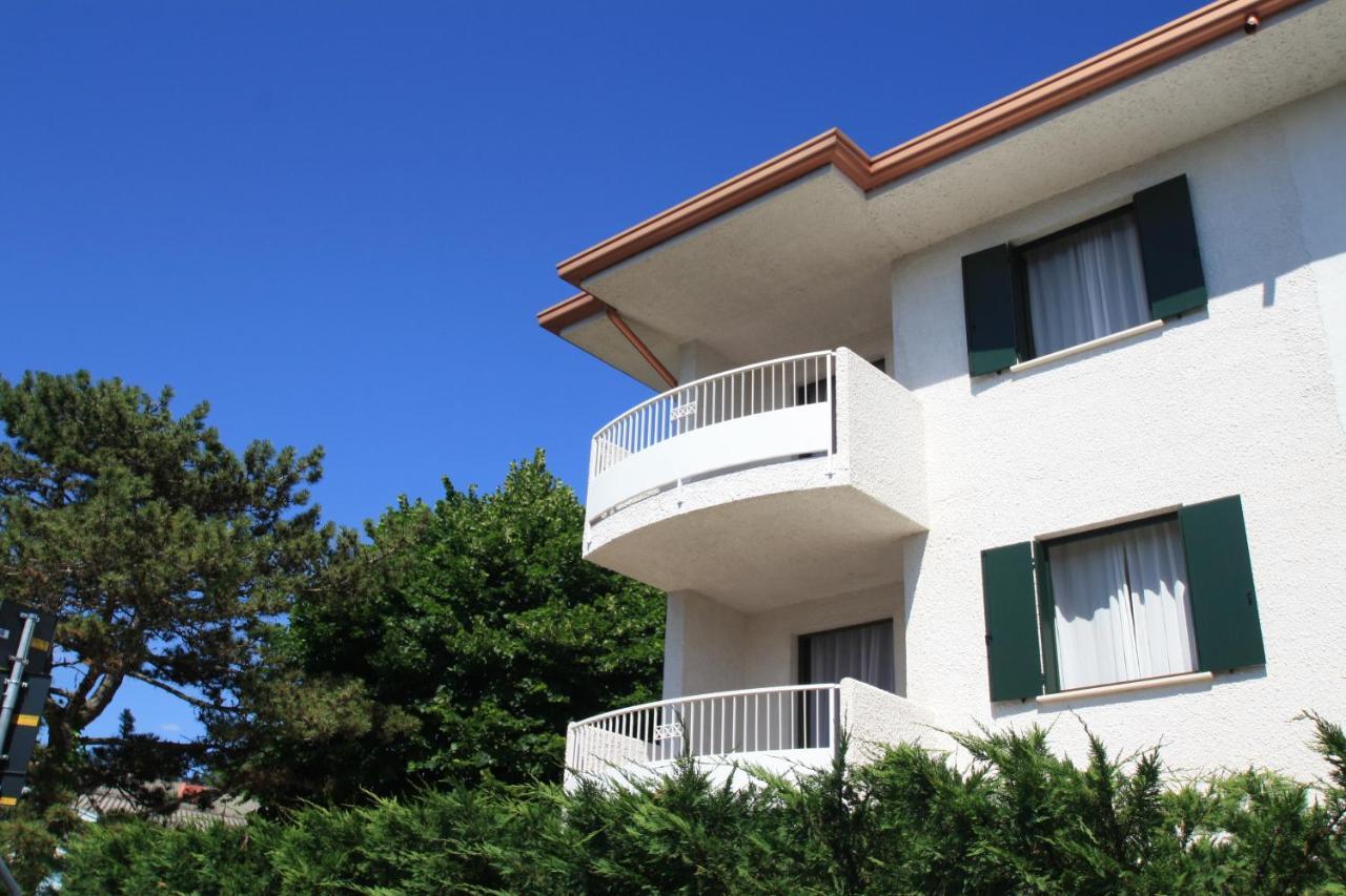 Villa Albaluisa Bibione Exterior photo