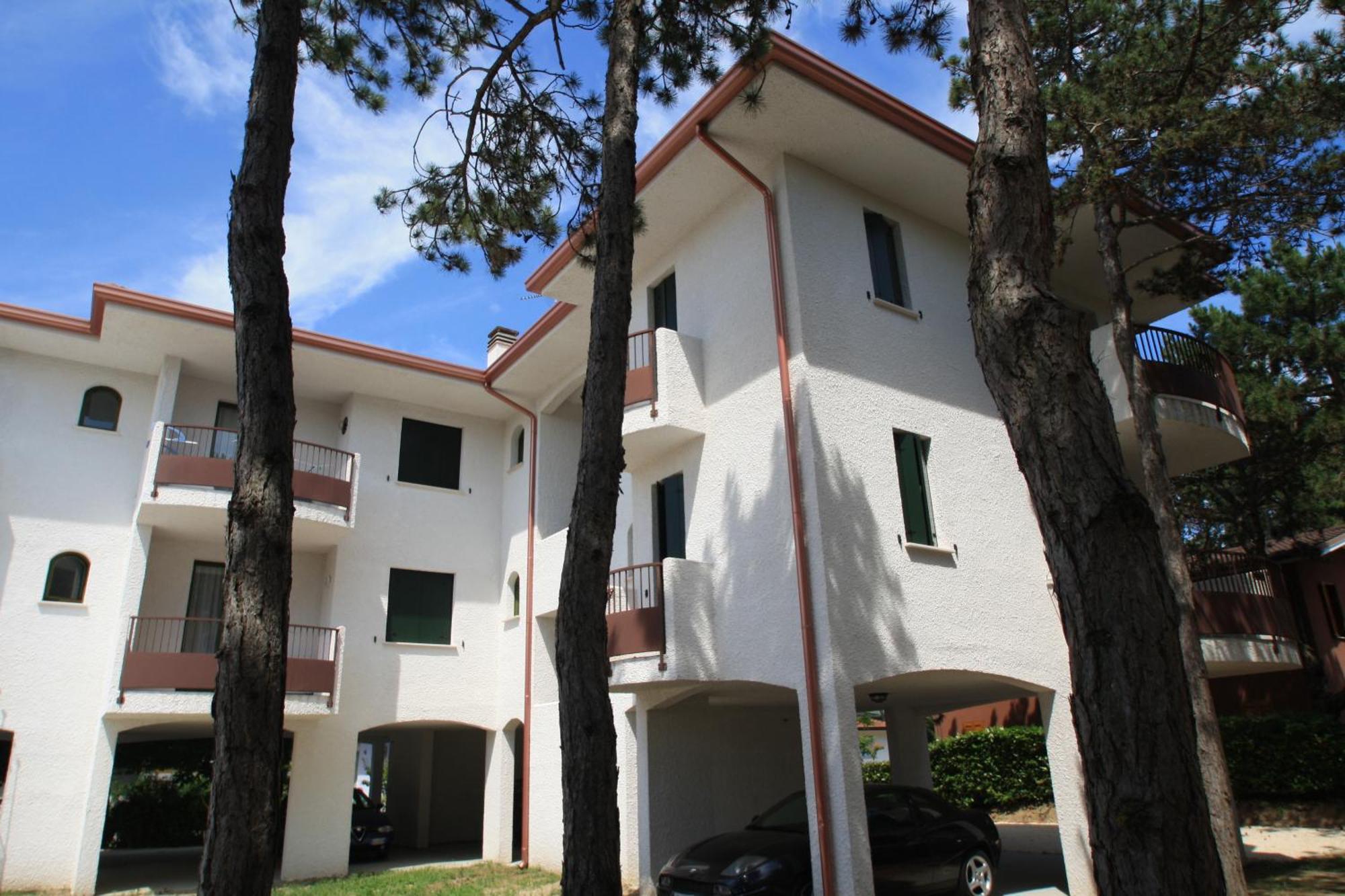 Villa Albaluisa Bibione Exterior photo