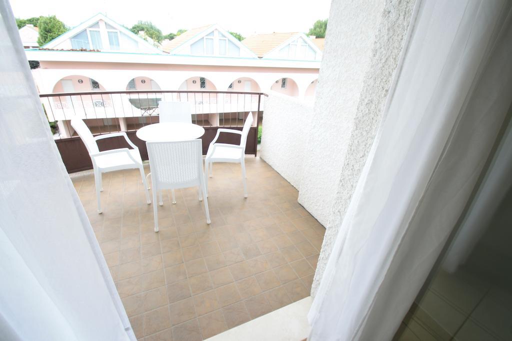 Villa Albaluisa Bibione Room photo