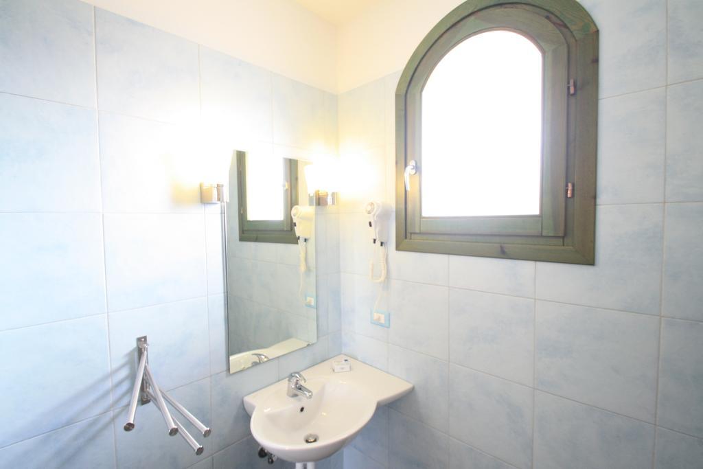 Villa Albaluisa Bibione Room photo