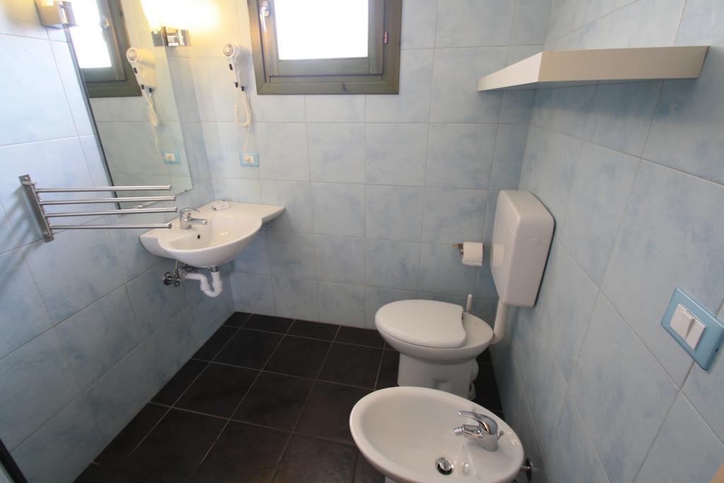 Villa Albaluisa Bibione Room photo